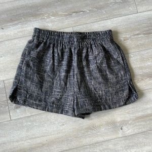Wishlist plaid shorts with elastic waistbands size Large